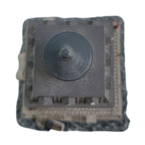 Vintage 1997 Younger & Associate Harbour Lights New London Ledge #406 Lighthouse - Picture 8 of 8